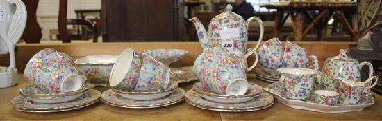 Royal Winton Chintz Old Cottage batchelor set & Marion tea set, 31 items